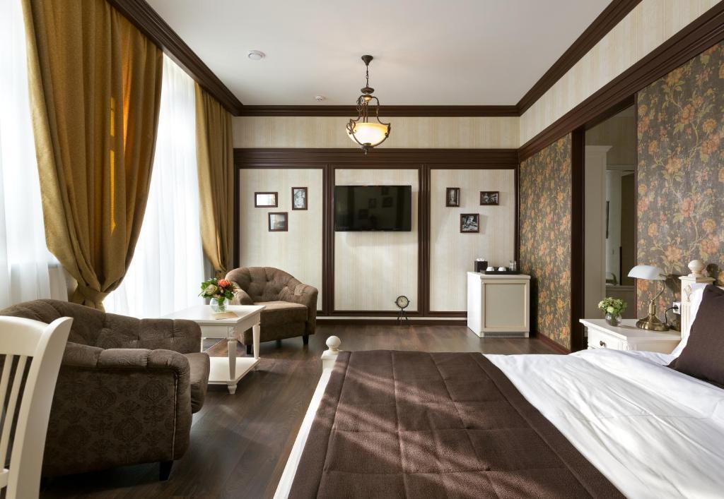 De Gaulle Boutique Hotel Kharkiv Room photo